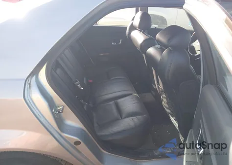 2005 Cadillac Cts Standard from USA, damaged, VIN 1G6DP567750110973